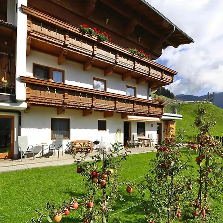 Apartment In Hippach Im Zillertal With A View Muhlen  Exterior photo