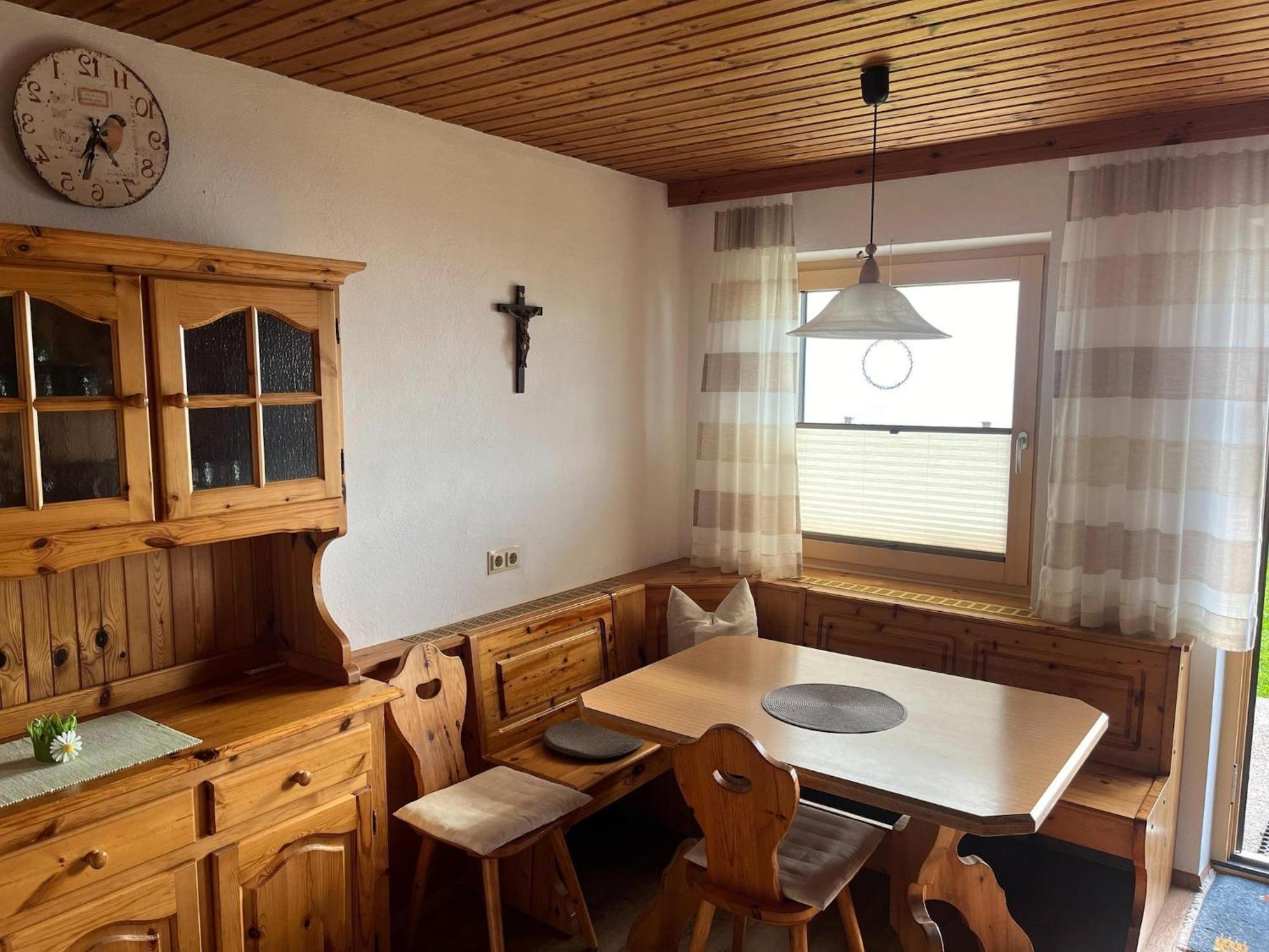 In Hippach Im Zillertal With A View Apartment Muhlen (Tyrol)